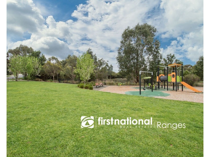 68 Evans Drive, Croydon VIC 3136