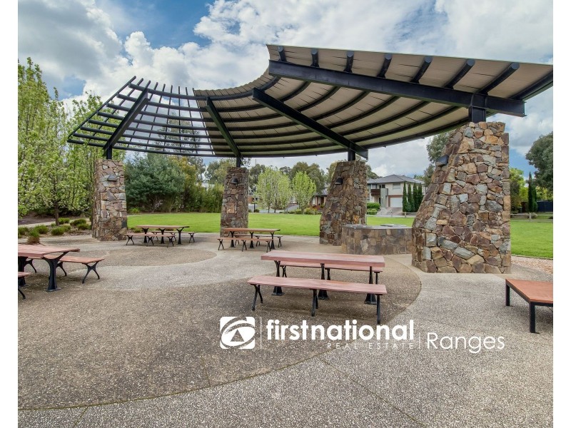 68 Evans Drive, Croydon VIC 3136