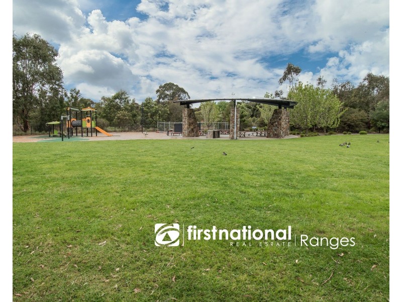 68 Evans Drive, Croydon VIC 3136