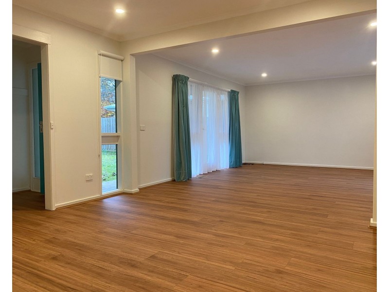 6 Johnson Street, Avonsleigh VIC 3782