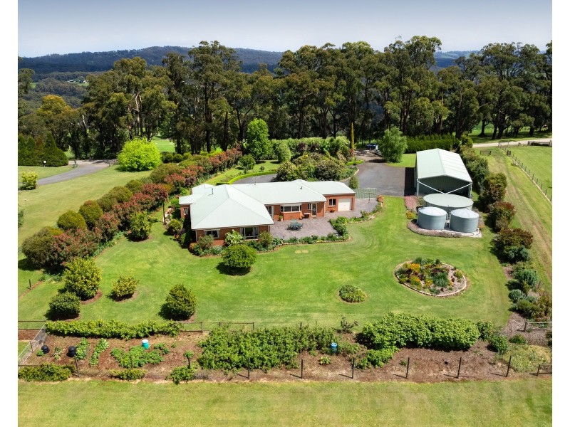 265 Mountain Road, Gembrook VIC 3783