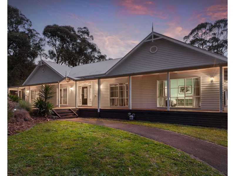 5 Francis Street, Cockatoo VIC 3781