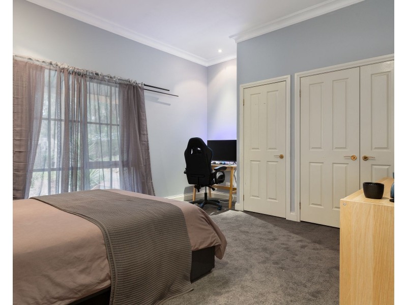 5 Francis Street, Cockatoo VIC 3781