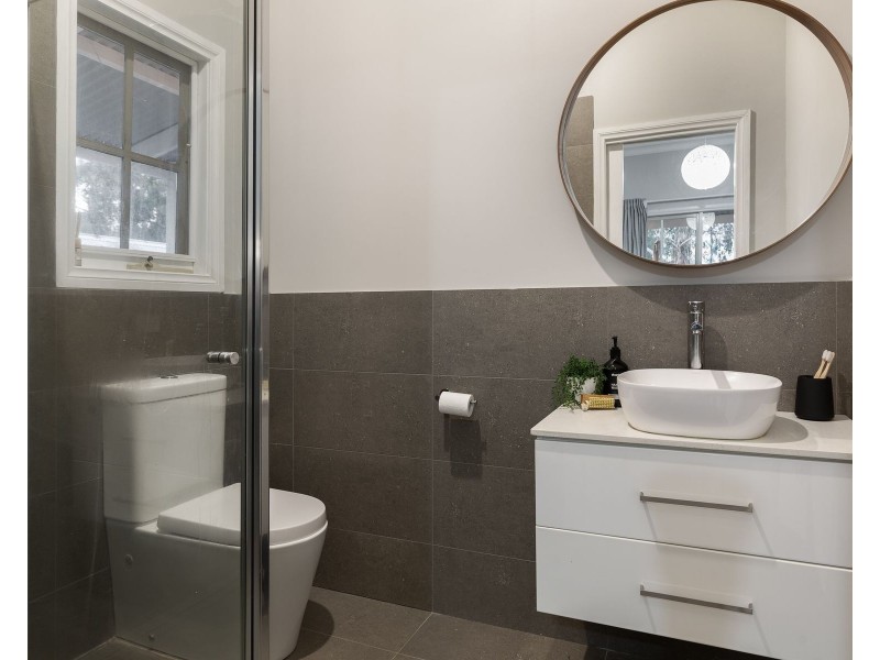 5 Francis Street, Cockatoo VIC 3781