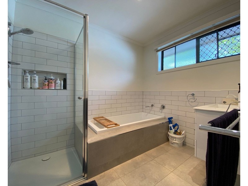 20 Charman Avenue, Emerald VIC 3782