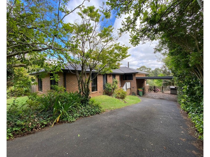 20 Charman Avenue, Emerald VIC 3782