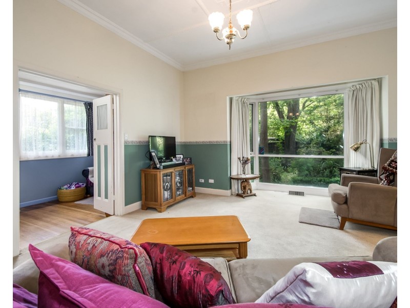 4-6 The Avenue, Upwey VIC 3158