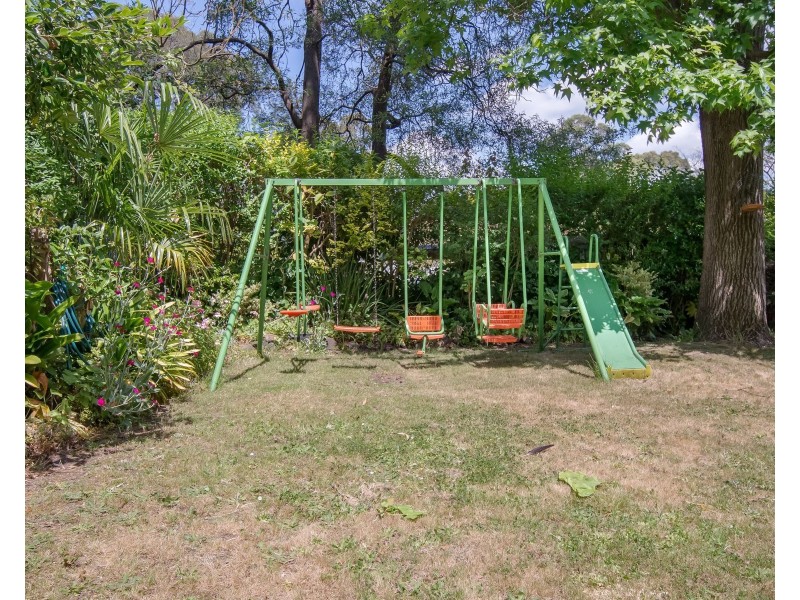4-6 The Avenue, Upwey VIC 3158