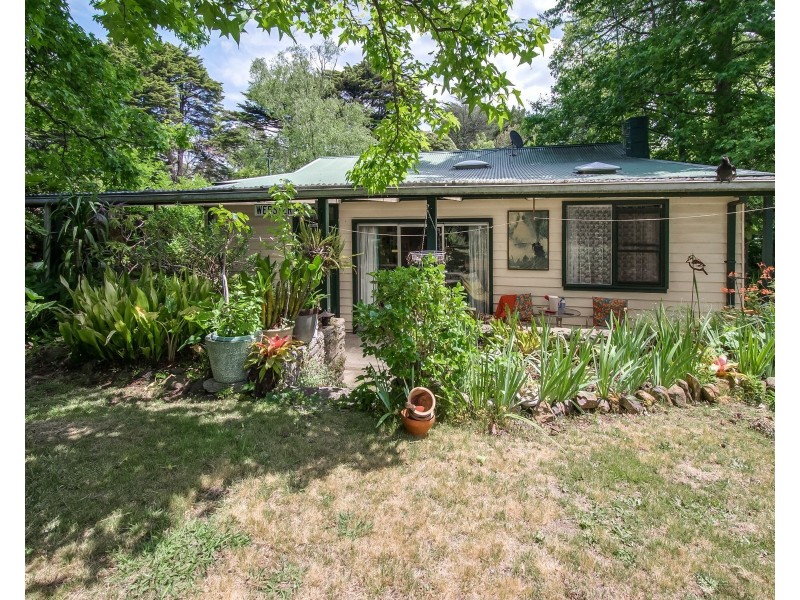 4-6 The Avenue, Upwey VIC 3158