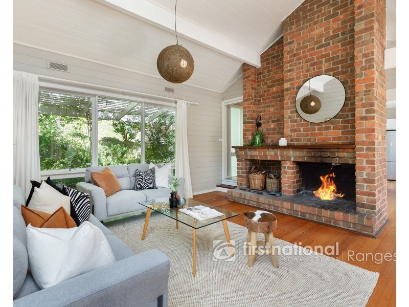 1 Yurnga Avenue, Olinda VIC 3788