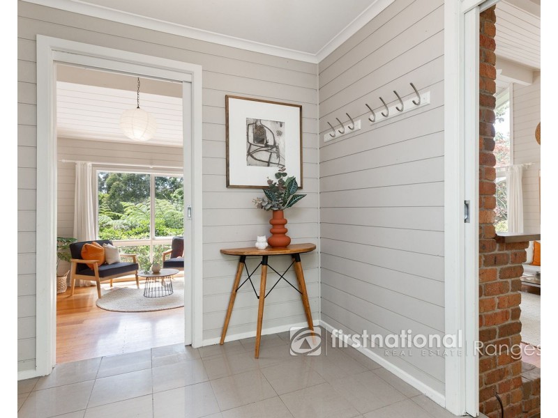 1 Yurnga Avenue, Olinda VIC 3788