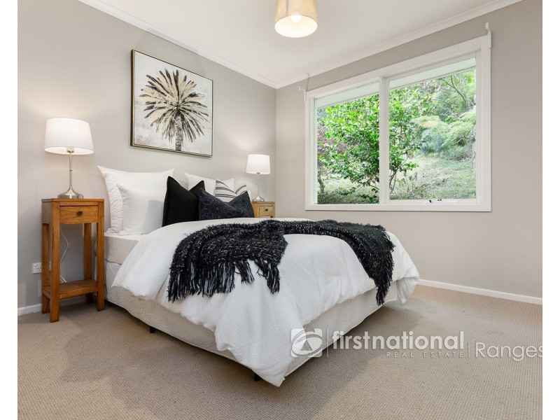 1 Yurnga Avenue, Olinda VIC 3788