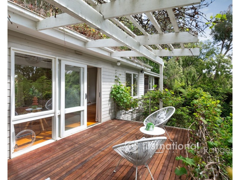 1 Yurnga Avenue, Olinda VIC 3788