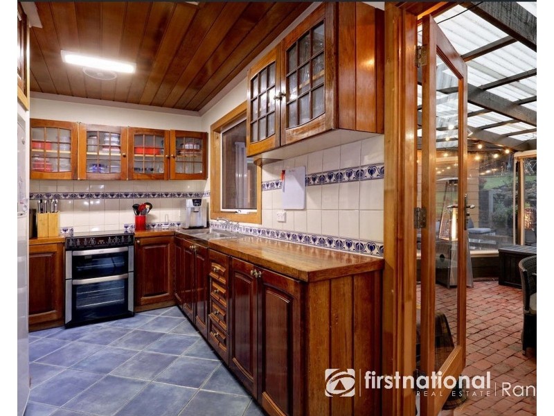 36 Ferres Road, Emerald VIC 3782