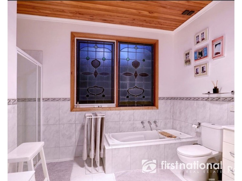 36 Ferres Road, Emerald VIC 3782