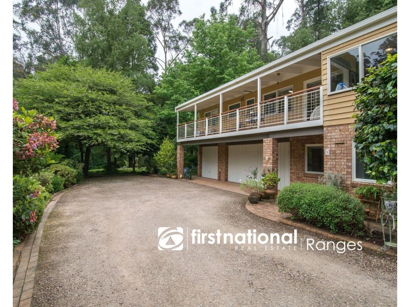 9 Woodlands Avenue, Sassafras VIC 3787