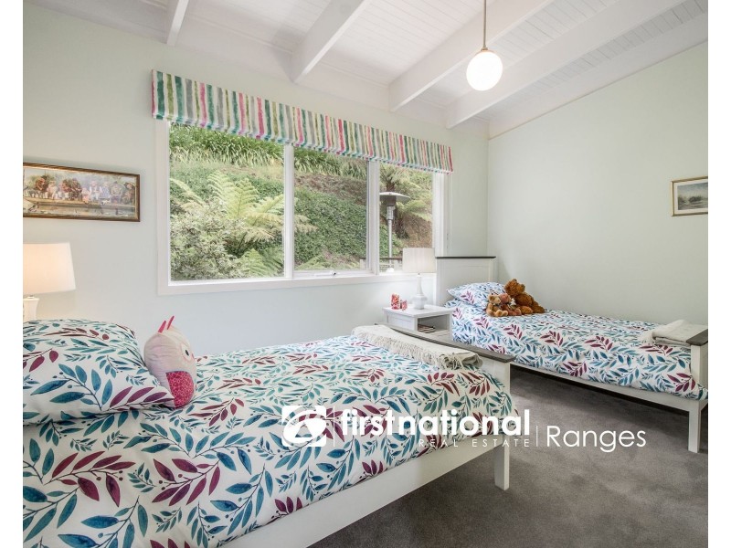 9 Woodlands Avenue, Sassafras VIC 3787