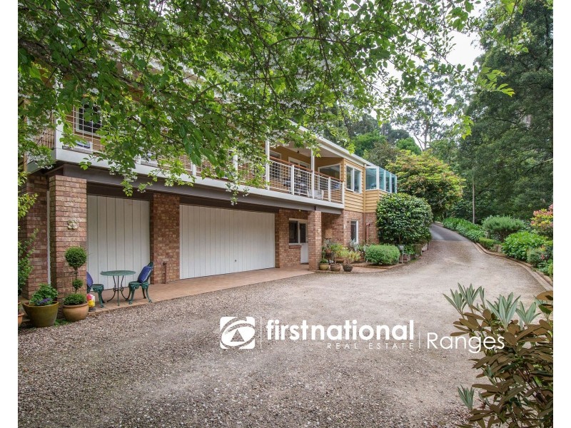 9 Woodlands Avenue, Sassafras VIC 3787