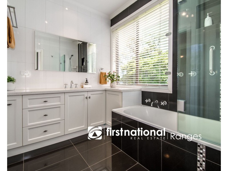 36 Belmont Avenue, Upwey VIC 3158