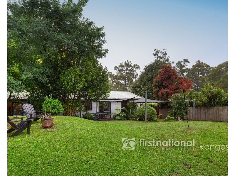 18 Devon Avenue, Cockatoo VIC 3781