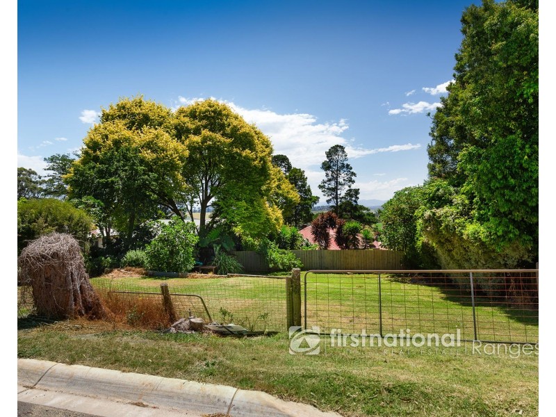 16 Heroes Avenue, Gembrook VIC 3783