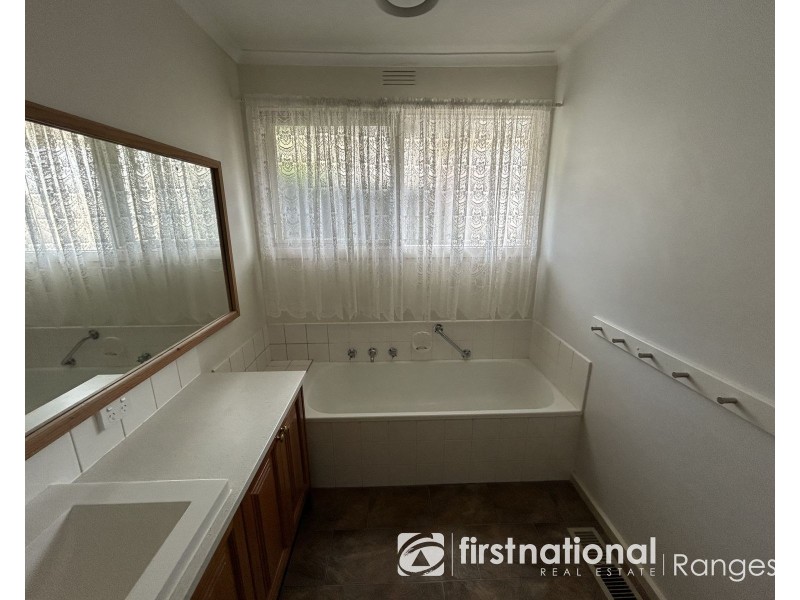 25 Kings Road, Emerald VIC 3782