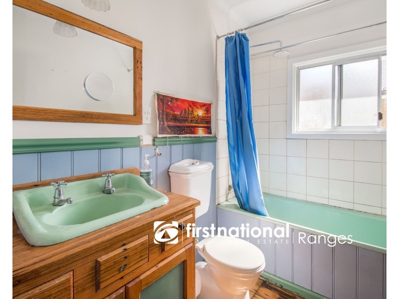 28 Acacia Avenue, Upwey VIC 3158