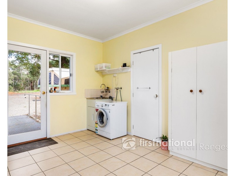 9 Glenbrook Road, Clematis VIC 3782