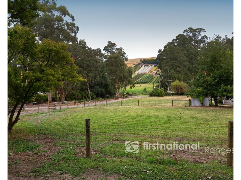240 Woori Yallock Road, Cockatoo VIC 3781