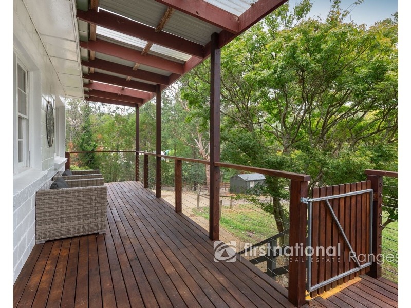 240 Woori Yallock Road, Cockatoo VIC 3781