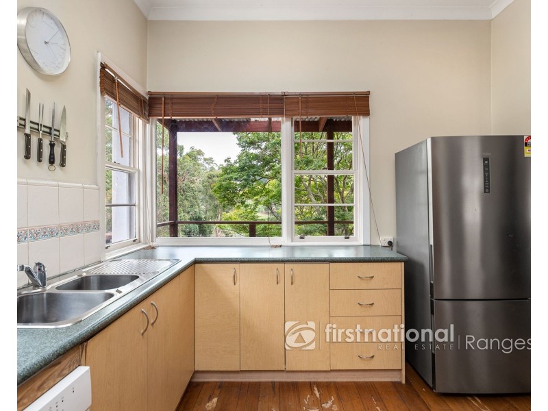 240 Woori Yallock Road, Cockatoo VIC 3781