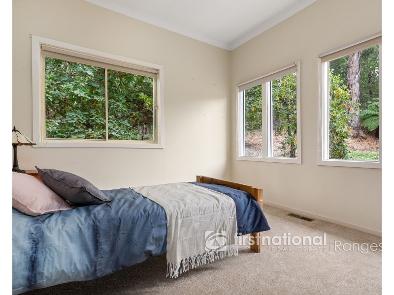 240 Woori Yallock Road, Cockatoo VIC 3781