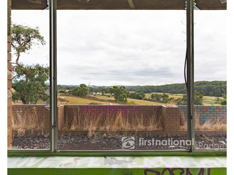 650 Woori Yallock Road, Cockatoo VIC 3781 the real estate agency For Sale