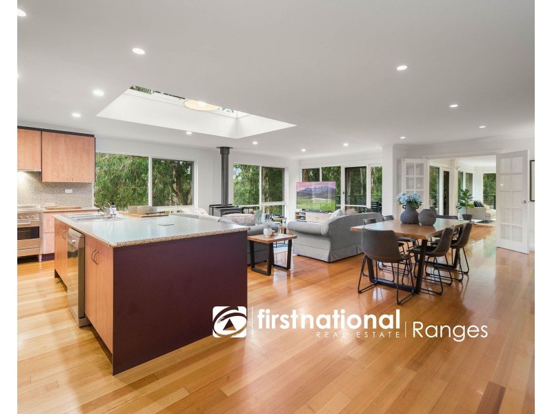 1 Batesleigh Road, Selby VIC 3159