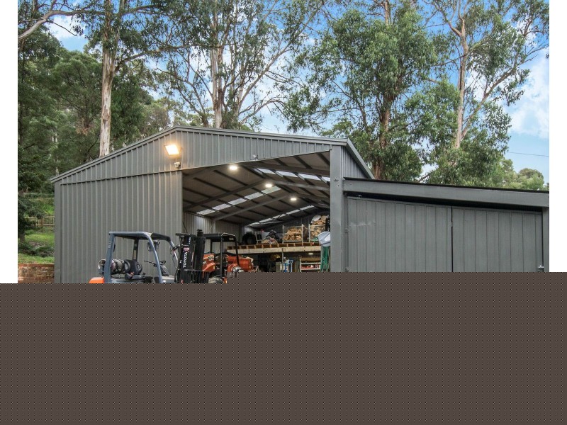 1 Batesleigh Road, Selby VIC 3159