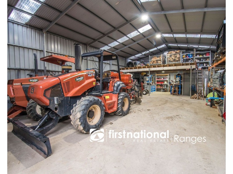 1 Batesleigh Road, Selby VIC 3159