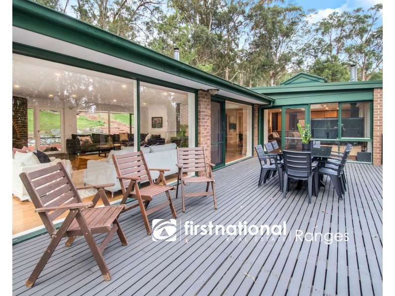 1 Batesleigh Road, Selby VIC 3159