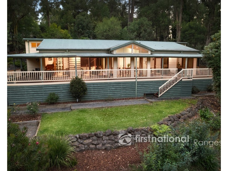 50 Bellbird Crescent, Emerald VIC 3782
