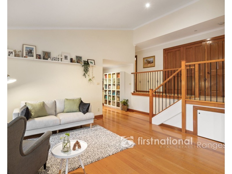 50 Bellbird Crescent, Emerald VIC 3782