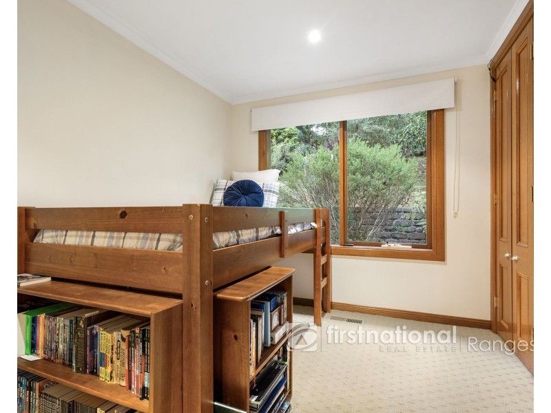 50 Bellbird Crescent, Emerald VIC 3782