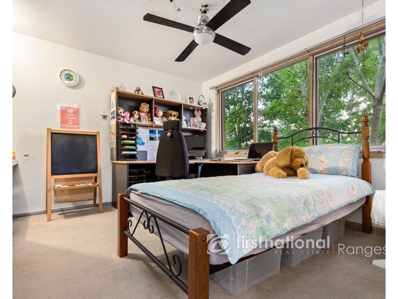 2 Sunnyside Terrace, Emerald VIC 3782