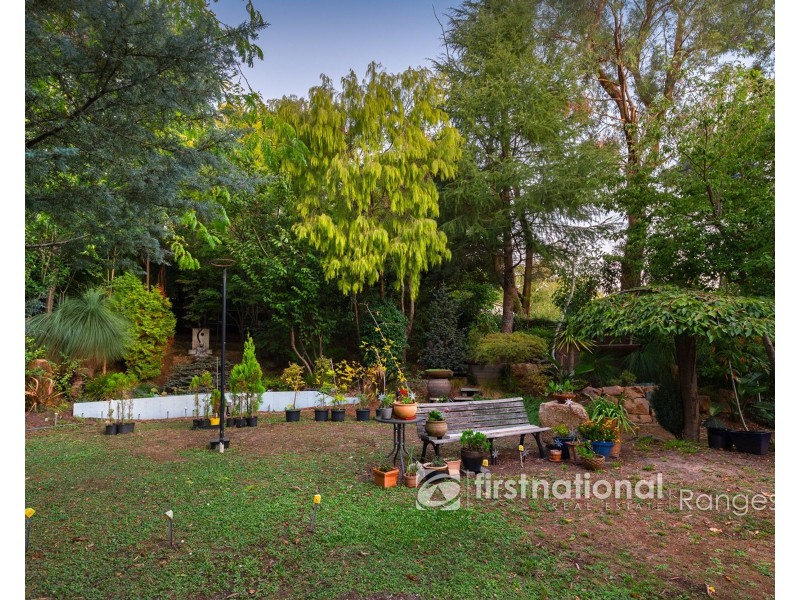 2 Sunnyside Terrace, Emerald VIC 3782