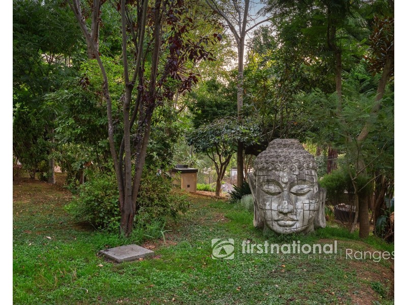 2 Sunnyside Terrace, Emerald VIC 3782