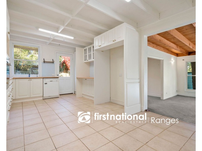 45 Temple Road, Selby VIC 3159