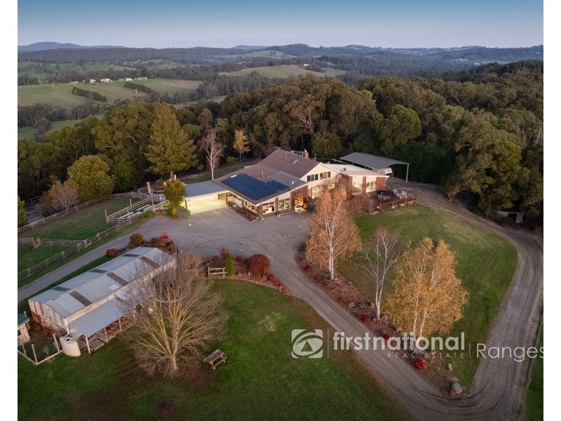 8 BRODRICK ROAD, Macclesfield VIC 3782