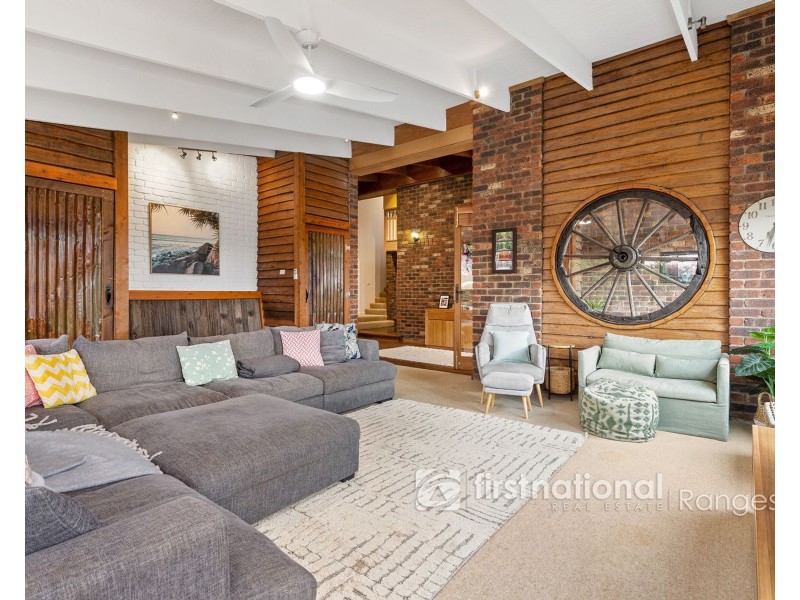 8 BRODRICK ROAD, Macclesfield VIC 3782