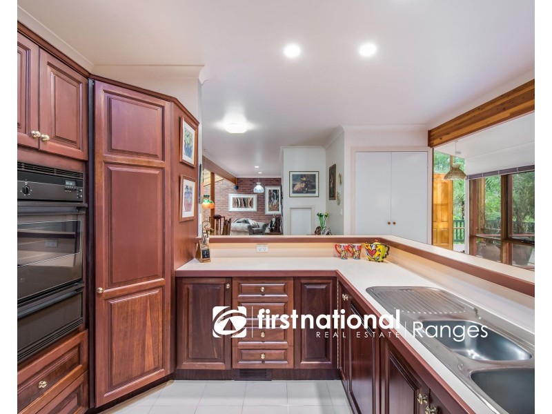 1 Kinross Road, Tecoma VIC 3160