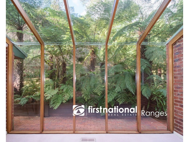 1 Kinross Road, Tecoma VIC 3160