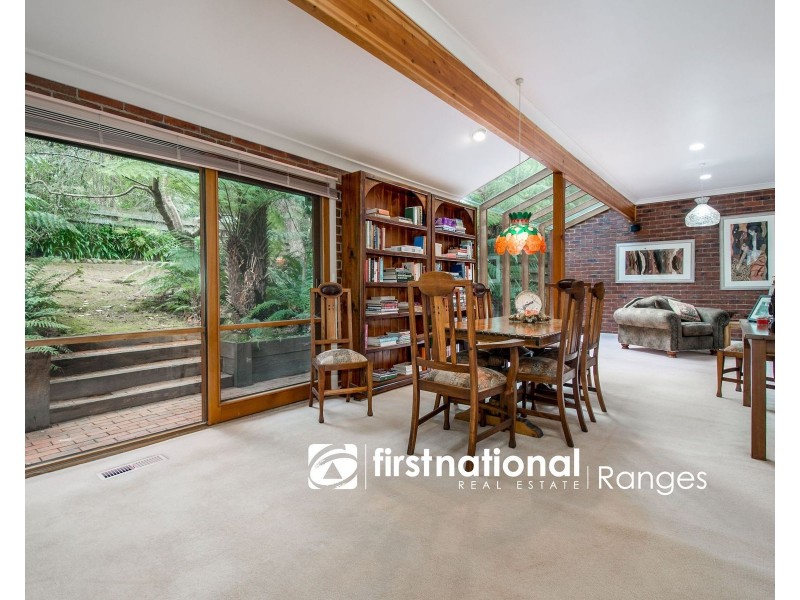 1 Kinross Road, Tecoma VIC 3160