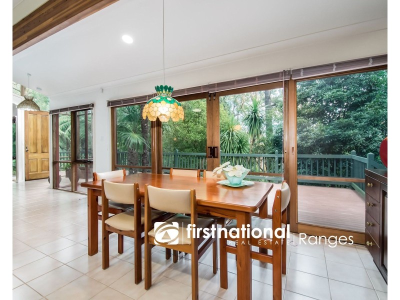 1 Kinross Road, Tecoma VIC 3160